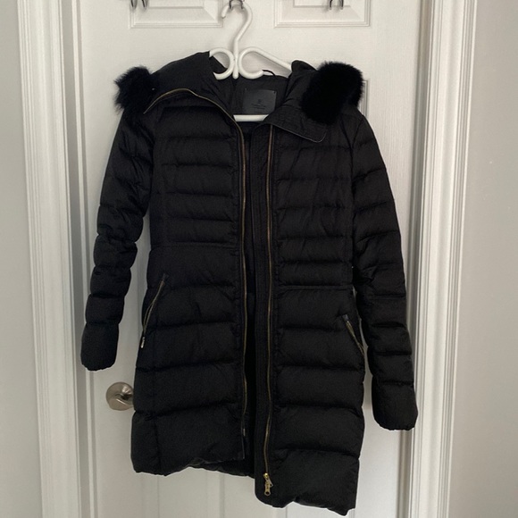 Massimo Dutti black winter jacket with fur faux fur hood. Size S - Picture 1 of 2